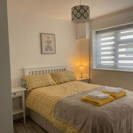 Romney Sands Holiday Apartment ニュー・ロムニー エクステリア 写真